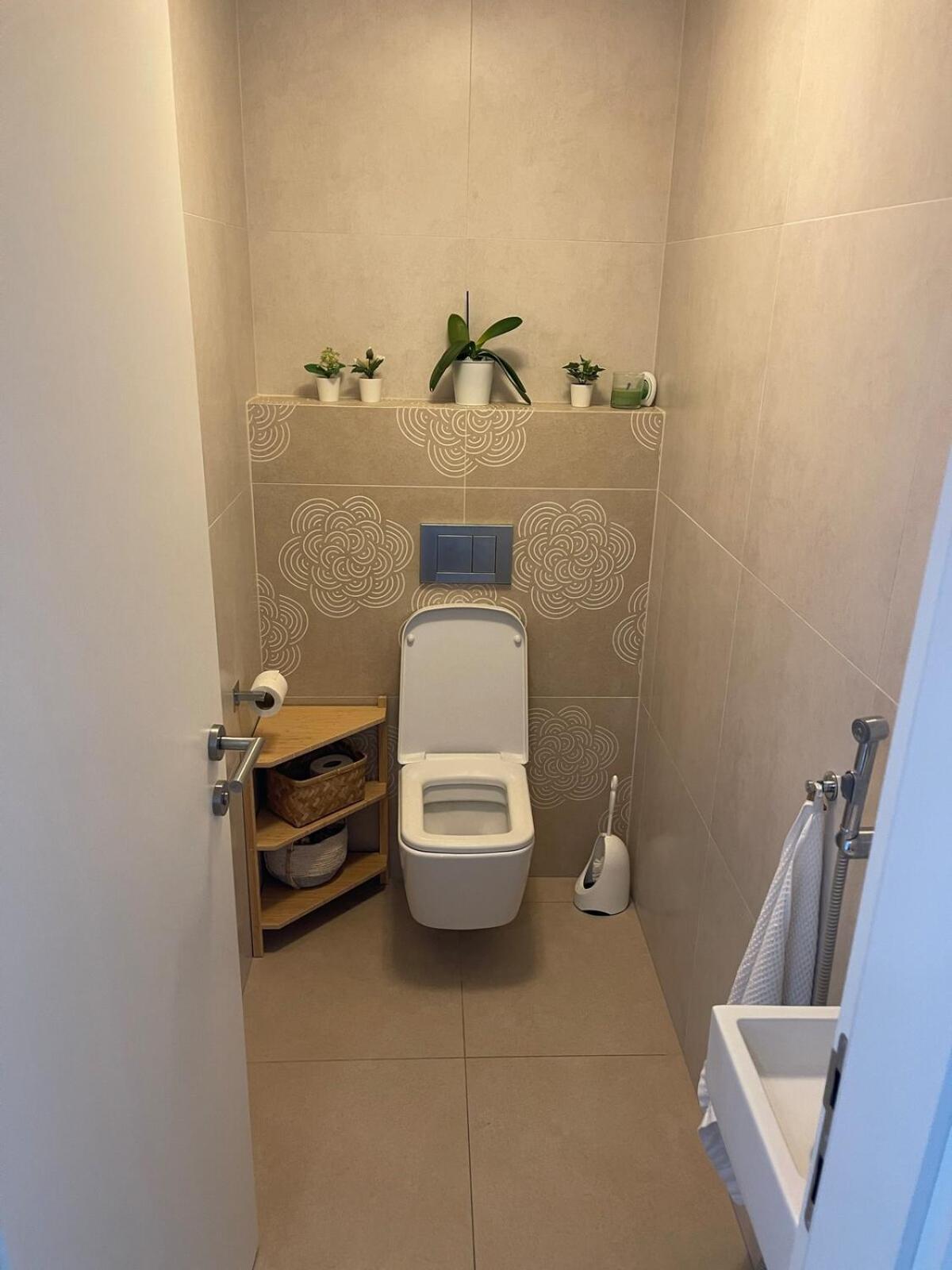 Stunning Garden Flat On The Hills Next To Old Town